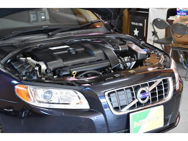 Ｖ７０ Ｔ－６　ＴＥ　ＡＷＤ　車検令和６年１２月２７日　スマキー２　記録簿　１オーナー　走３４０００ｋ　ツインターボ　黒本革電動シート　純ナビ　Ｂカメラ　シートＡＣ　ＥＴＣ（61枚目）