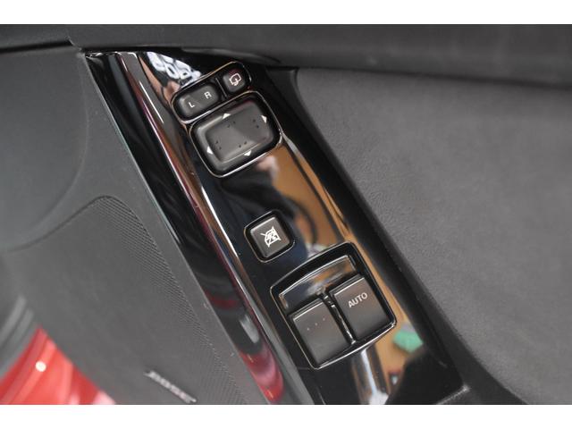 ＲＸ－８ タイプＳ　車検令和８年７月２７日　キーレス　ＥＴＣ　記録簿　６速ＭＴ　ＢＯＳＥサウンド　社外１９ＡＷ　オートエアコン　ローダウン　社外マフラー　ＨＩＤ　Ｒフォグ（17枚目）