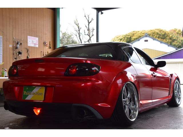 ＲＸ－８ タイプＳ　車検令和８年７月２７日　キーレス　ＥＴＣ　記録簿　６速ＭＴ　ＢＯＳＥサウンド　社外１９ＡＷ　オートエアコン　ローダウン　社外マフラー　ＨＩＤ　Ｒフォグ（24枚目）