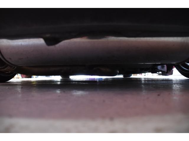 ＲＸ－８ タイプＳ　車検令和８年７月２７日　キーレス　ＥＴＣ　記録簿　６速ＭＴ　ＢＯＳＥサウンド　社外１９ＡＷ　オートエアコン　ローダウン　社外マフラー　ＨＩＤ　Ｒフォグ（37枚目）