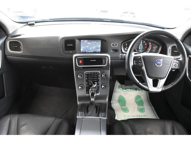Ｖ６０ Ｔ４　ＳＥ　車検令和９年２月１９日　スマキー２　Ｐスタ　後期型　クルコン　黒本革シート　１オーナー　記録簿　Ｂｌｕｅｔｏｏｔｈ接続　フルセグＥＴＣＢカメラ　ドラレコ（8枚目）