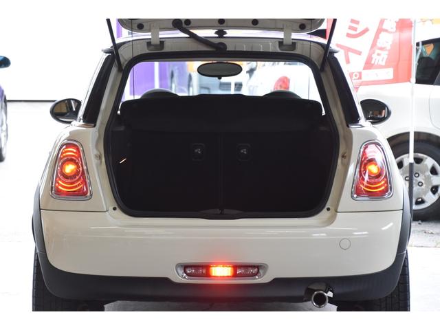 ＭＩＮＩ クーパー　車検令和９年３月１２日　キーレス２　Ｐスタート　後期最終型　２０１４年式　マニュアルモード　カロナビ　地デジ　Ｂカメラ　ＥＴＣ　純１５ＡＷ９分山ＳＴ（26枚目）