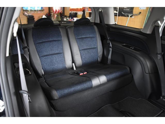 オデッセイ アブソルート　車検令和８年７月２４日　キーレス２　ＥＴＣ　走行２６０００キロ　純ナビ　Ｂカメラ　記録簿　マニュアルモード　クルーズコントロール　半革シート（14枚目）
