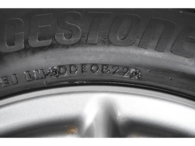 オデッセイ アブソルート　車検令和８年７月２４日　キーレス２　ＥＴＣ　走行２６０００キロ　純ナビ　Ｂカメラ　記録簿　マニュアルモード　クルーズコントロール　半革シート（35枚目）