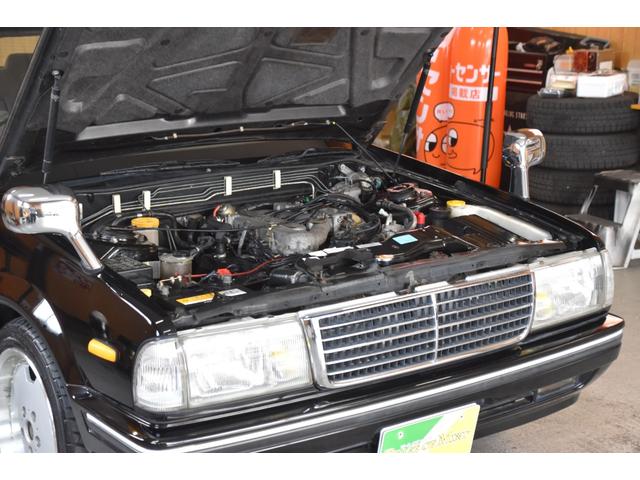 セドリック スーパーカスタム　車検令和９年８月２０日　キーレス　ボンネットマスコット　走行５６０００キロ　メッキフェンダーミラー　黄フォグ　エアフロメーター交換済み　スロットルボディ清掃　燃料ポンプ＆フィルター交換（40枚目）