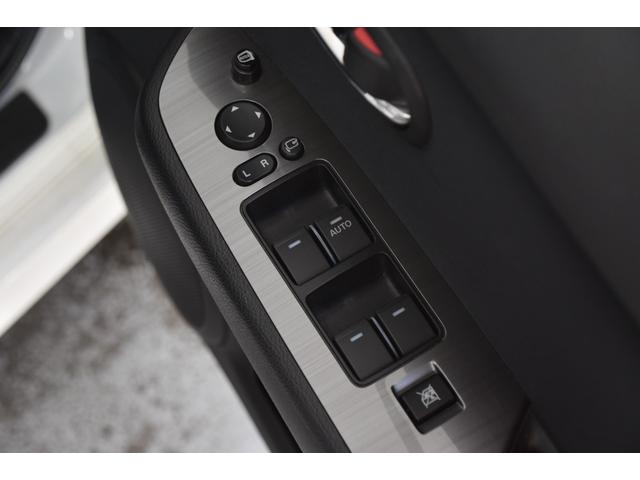 アテンザセダン ２０Ｓ　車検整備付き　ＨＩＤ　スマキー２　ＥＴＣ　記録簿　タイミングチェーン　クルーズコントロール　ウインカーミラー　マニュアルモード　純ナビ　取説（41枚目）