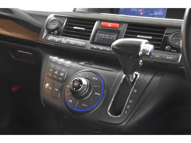 エリシオン ＧエアロＨＤＤナビスペシャルパッケージ　車検整備付き　キーレス２　ＥＴＣ　フォグ　中期型　タイミングチェーン　電格ミラー　オートエアコン　両パワスラ　Ｂカメラ　純正１７ＡＷ７分山（45枚目）