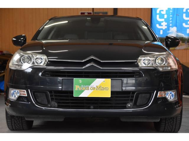 Ｃ５ ２．０　車検整備付き　ＨＩＤ　キーレス　ＥＴＣ　ＡＡＣ　エアサス　オールオートＰＷ　クルーズコントロール　前後コーナーセンサー　マニュアルモード　電動パーキング（5枚目）