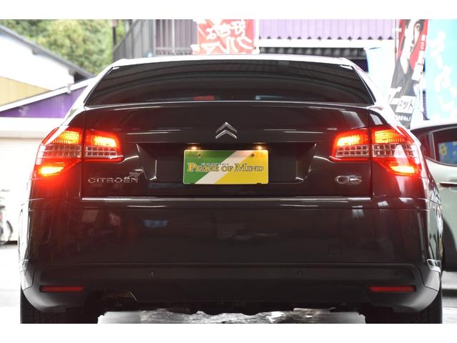 Ｃ５ ２．０　車検整備付き　ＨＩＤ　キーレス　ＥＴＣ　ＡＡＣ　エアサス　オールオートＰＷ　クルーズコントロール　前後コーナーセンサー　マニュアルモード　電動パーキング（25枚目）