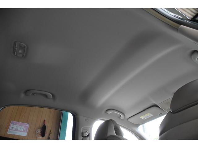Ｃ５ ２．０　車検整備付き　ＨＩＤ　キーレス　ＥＴＣ　ＡＡＣ　エアサス　オールオートＰＷ　クルーズコントロール　前後コーナーセンサー　マニュアルモード　電動パーキング（28枚目）
