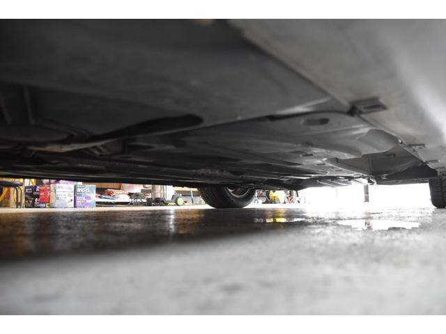 Ｃ５ ２．０　車検整備付き　ＨＩＤ　キーレス　ＥＴＣ　ＡＡＣ　エアサス　オールオートＰＷ　クルーズコントロール　前後コーナーセンサー　マニュアルモード　電動パーキング（43枚目）