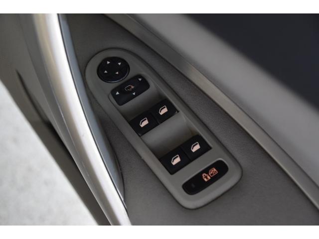 Ｃ５ ２．０　車検整備付き　ＨＩＤ　キーレス　ＥＴＣ　ＡＡＣ　エアサス　オールオートＰＷ　クルーズコントロール　前後コーナーセンサー　マニュアルモード　電動パーキング（44枚目）