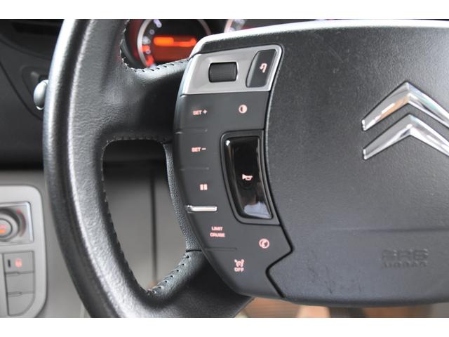 Ｃ５ ２．０　車検整備付き　ＨＩＤ　キーレス　ＥＴＣ　ＡＡＣ　エアサス　オールオートＰＷ　クルーズコントロール　前後コーナーセンサー　マニュアルモード　電動パーキング（49枚目）