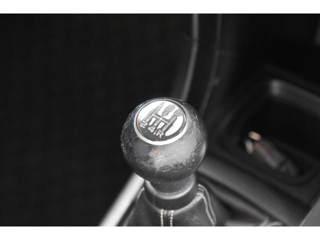スイフト ＲＳ　車検令和８年２月３日　スマートキー　Ｐスタート　タイミングチェーン　５速ＭＴ　クルーズコントロール　前後ドライブレコーダー　Ｂｌｕｅｔｏｏｔｈオーディオ接続（3枚目）