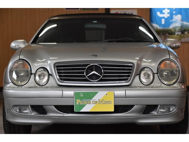 ＣＬＫ ＣＬＫ３２０カブリオレ　アバンギャルド　車検令和９年１月３０日　キーレス２　ＥＴＣ　走行６２０００キロ　マニュアルモード　クルーズコントロール　黒本革電動シート　シートヒーター　ＡＡＣ　タイミングチェーン（5枚目）