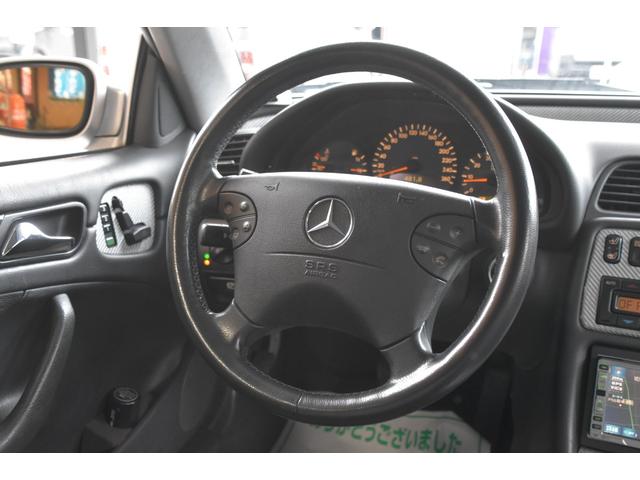 ＣＬＫ ＣＬＫ３２０カブリオレ　アバンギャルド　車検令和９年１月３０日　キーレス２　ＥＴＣ　走行６２０００キロ　マニュアルモード　クルーズコントロール　黒本革電動シート　シートヒーター　ＡＡＣ　タイミングチェーン（43枚目）
