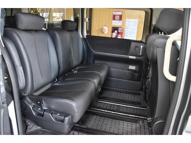 エルグランド ハイウェイスター　車検整備付き　ＨＩＤ　キーレス２　ＥＴＣ　走行６４０００キロ　ダブルサンルーフ　ドアバイザー　ウインカーミラー　電格ミラー　左パワスラ　中期型　タイミングチェーン　３５００ｃｃ　地デジフルセグ　Ｂカメ（13枚目）