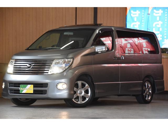 エルグランド ハイウェイスター　車検整備付き　ＨＩＤ　キーレス２　ＥＴＣ　走行６４０００キロ　ダブルサンルーフ　ドアバイザー　ウインカーミラー　電格ミラー　左パワスラ　中期型　タイミングチェーン　３５００ｃｃ　地デジフルセグ　Ｂカメ（21枚目）