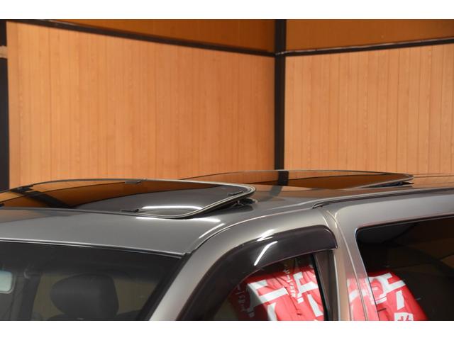エルグランド ハイウェイスター　車検整備付き　ＨＩＤ　キーレス２　ＥＴＣ　走行６４０００キロ　ダブルサンルーフ　ドアバイザー　ウインカーミラー　電格ミラー　左パワスラ　中期型　タイミングチェーン　３５００ｃｃ　地デジフルセグ　Ｂカメ（31枚目）