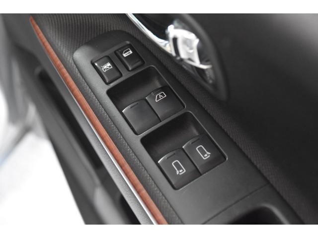エルグランド ハイウェイスター　車検整備付き　ＨＩＤ　キーレス２　ＥＴＣ　走行６４０００キロ　ダブルサンルーフ　ドアバイザー　ウインカーミラー　電格ミラー　左パワスラ　中期型　タイミングチェーン　３５００ｃｃ　地デジフルセグ　Ｂカメ（43枚目）