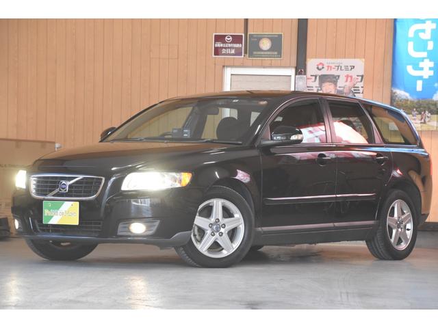 V50 2.0eアクティブ 車検整備付き HID キーレス2 ETC タイミングチェーン ドラレコ 純ナビ Bカメラ 革巻きハンドル オートエアコン 電格ミラー Rフォグ(21枚目)