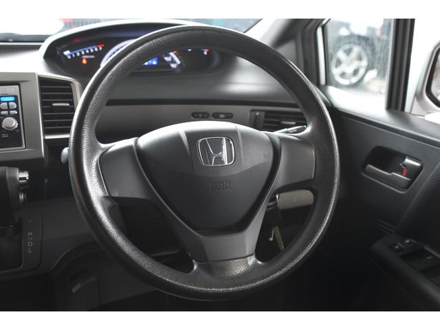HONDA FREED SPIKE G JUST SELECTION