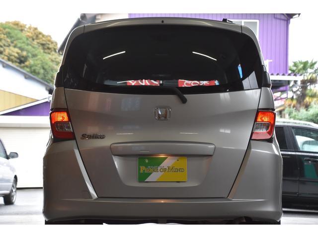 HONDA FREED SPIKE G JUST SELECTION