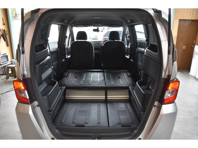 HONDA FREED SPIKE G JUST SELECTION