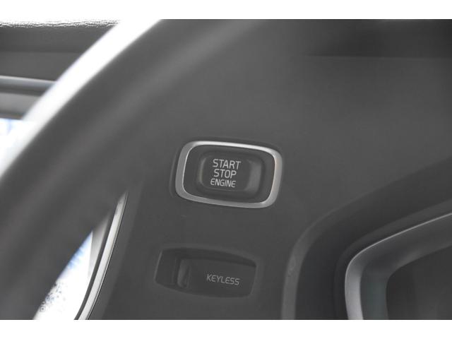 V40 T4 SE 車検令和8年8月27日 キーレス2 ETC 1オーナー ターボ 記録簿 黒本革シート 走行65000キロ クルコン Pスタート 革巻きハンドル(17枚目)