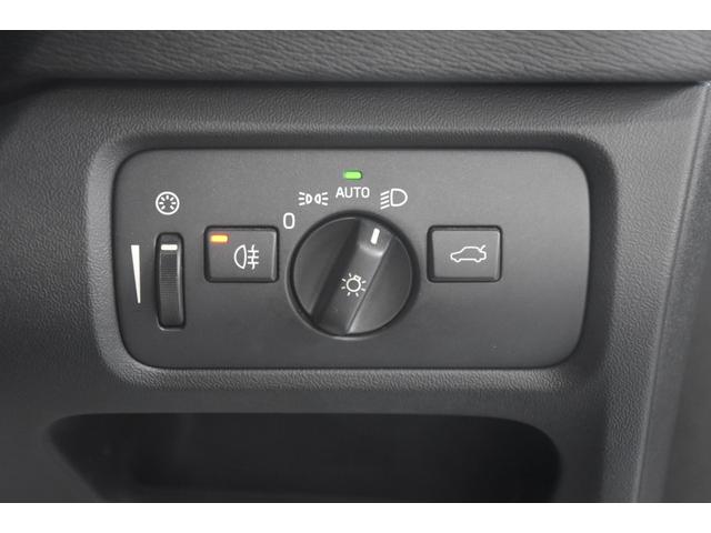 V40 T4 SE 車検令和8年8月27日 キーレス2 ETC 1オーナー ターボ 記録簿 黒本革シート 走行65000キロ クルコン Pスタート 革巻きハンドル(45枚目)