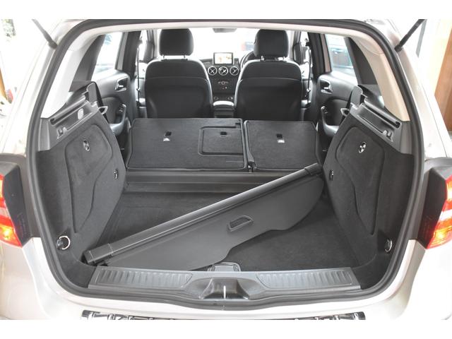 Ｂクラス Ｂ１８０　ブルーエフィシェンシー　車検整備付き　ＥＴＣ　キーレス　ドアバイザー　走行３００００キロ　純正１６ＡＷ６分山　ステコン　前後ドラレコ　クルコン　タイチェン　地デジフルセグ　Ｂカメラ　ターボ（27枚目）