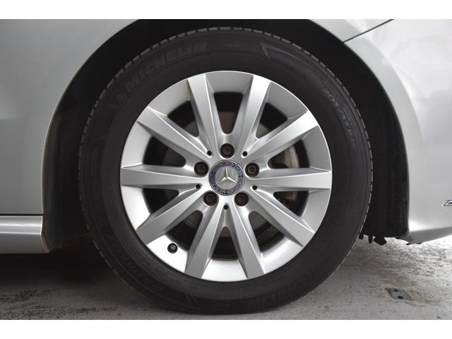 Ｂクラス Ｂ１８０　ブルーエフィシェンシー　車検整備付き　ＥＴＣ　キーレス　ドアバイザー　走行３００００キロ　純正１６ＡＷ６分山　ステコン　前後ドラレコ　クルコン　タイチェン　地デジフルセグ　Ｂカメラ　ターボ（31枚目）