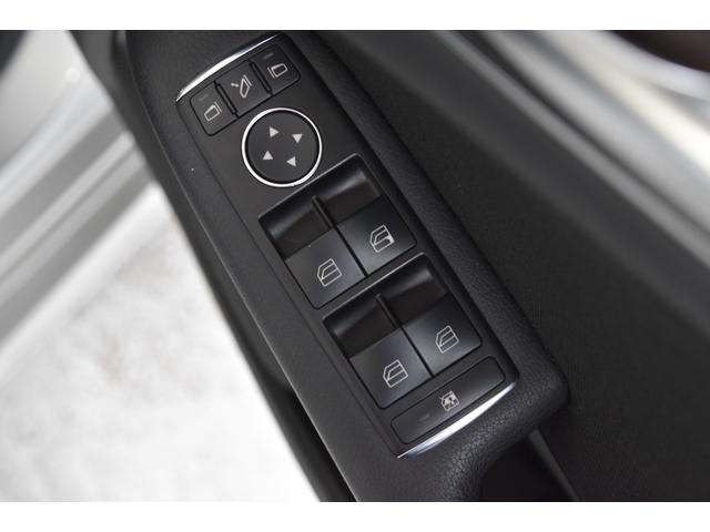 Ｂクラス Ｂ１８０　ブルーエフィシェンシー　車検整備付き　ＥＴＣ　キーレス　ドアバイザー　走行３００００キロ　純正１６ＡＷ６分山　ステコン　前後ドラレコ　クルコン　タイチェン　地デジフルセグ　Ｂカメラ　ターボ（42枚目）