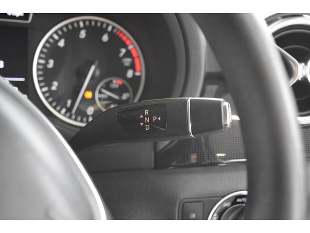 Ｂクラス Ｂ１８０　ブルーエフィシェンシー　車検整備付き　ＥＴＣ　キーレス　ドアバイザー　走行３００００キロ　純正１６ＡＷ６分山　ステコン　前後ドラレコ　クルコン　タイチェン　地デジフルセグ　Ｂカメラ　ターボ（52枚目）