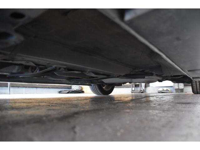 プレマシー ２０Ｓ　車検令和９年３月１４日　スマートキー２　ＥＴＣ　走行３００００キロ　記録簿　ドアバイザー　ＨＩＤ　フォグランプ　両パワスラ　電格ミラー　オートＡＣ（42枚目）