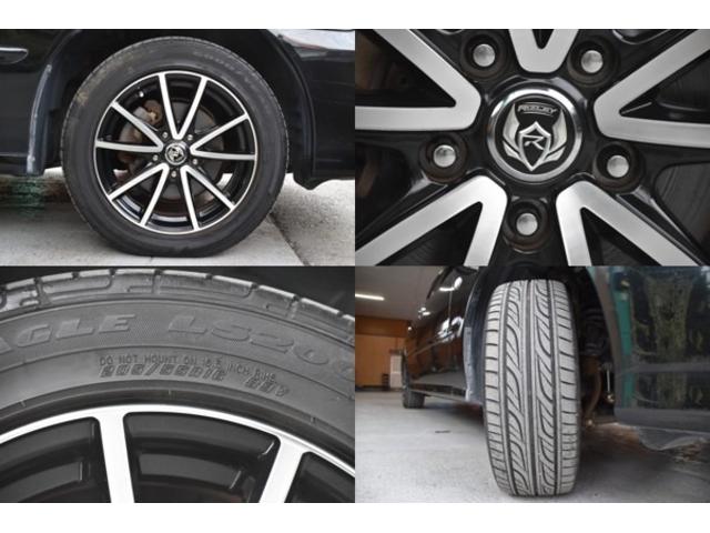 マークIIブリット ２．５ｉＲ－Ｓ　Ｆｏｕｒ　車検整備付き　４ＷＤ　ＨＩＤ　キーレス　記録簿　電格ミラー　ミラーヒーター　革巻きハンドル　ートエアコン　ツイーター　純正オーディオ（6枚目）