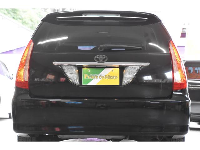 マークIIブリット ２．５ｉＲ－Ｓ　Ｆｏｕｒ　車検整備付き　４ＷＤ　ＨＩＤ　キーレス　記録簿　電格ミラー　ミラーヒーター　革巻きハンドル　ートエアコン　ツイーター　純正オーディオ（25枚目）