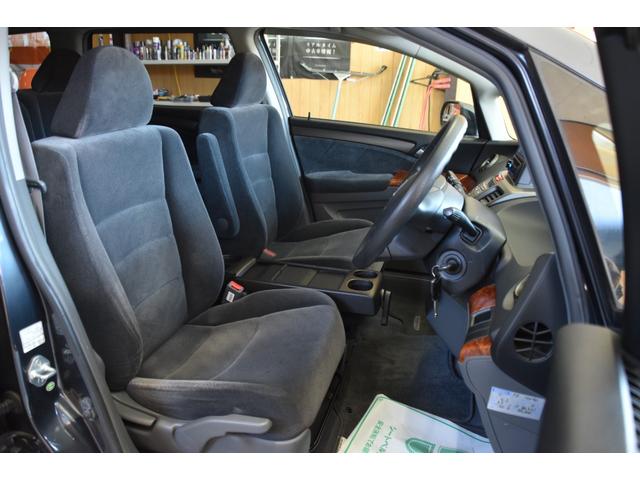 オデッセイ Ｍ　車検令和９年１１月１４日　下取り車　キーレス　後期型　ＨＩＤ　タイミングチェーン　マニュアルモード　ＥＴＣ　Ｂｌｕｅｔｏｏｔｈ接続　コナーセンサー（11枚目）