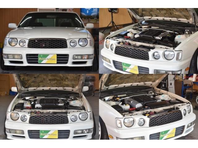 グロリア グランツーリスモＳ　車検令和９年７月２３日　キーレス　ＥＴＣ　後期型　フォグＨＩＤ　社外マフラー　車高調　社外１８ＡＷ　フルスモーク　ウッドコンビハンドル　ＵＳＢ（20枚目）