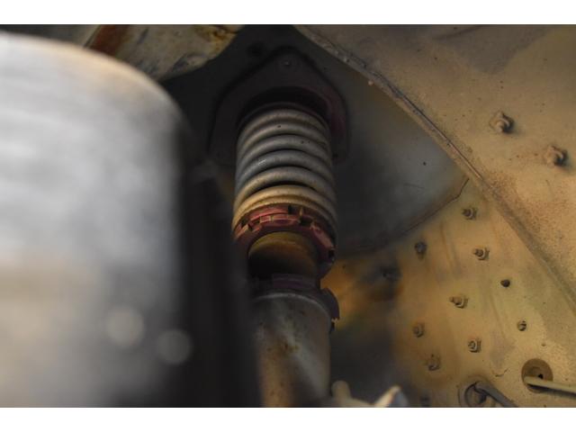 グロリア グランツーリスモＳ　車検令和９年７月２３日　キーレス　ＥＴＣ　後期型　フォグＨＩＤ　社外マフラー　車高調　社外１８ＡＷ　フルスモーク　ウッドコンビハンドル　ＵＳＢ（32枚目）