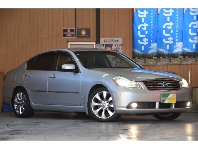 フーガ ４５０ＧＴ　車検整備付き　ＨＩＤ　スマキー２　ＥＴＣ　４５００ｃｃ　黒本革シート　純正１８ＡＷ　純ナビ　サイド　バックカメラ　タイチェン　革巻きハンドル（22枚目）