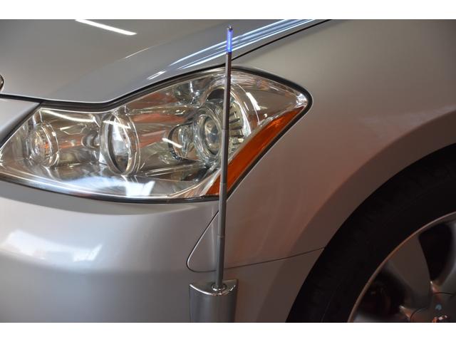 フーガ ４５０ＧＴ　車検整備付き　ＨＩＤ　スマキー２　ＥＴＣ　４５００ｃｃ　黒本革シート　純正１８ＡＷ　純ナビ　サイド　バックカメラ　タイチェン　革巻きハンドル（30枚目）