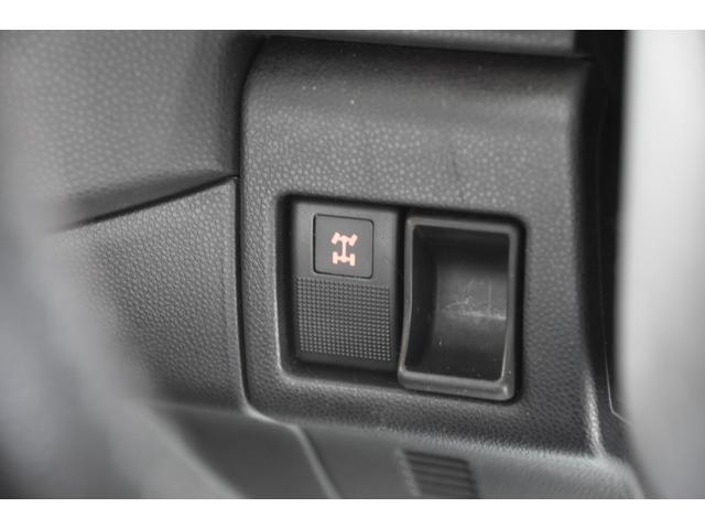 プレマシー ２０Ｓ　車検整備付き　両パワスラ　ＥＴＣ　スマキー２　４ＷＤ　ＨＩＤ地デジフルセグＢｌｕｅｔｏｏｔｈ接続　リアモニター　バックカメラ　オートエアコン　電格ミラー　エンジンスターター（47枚目）