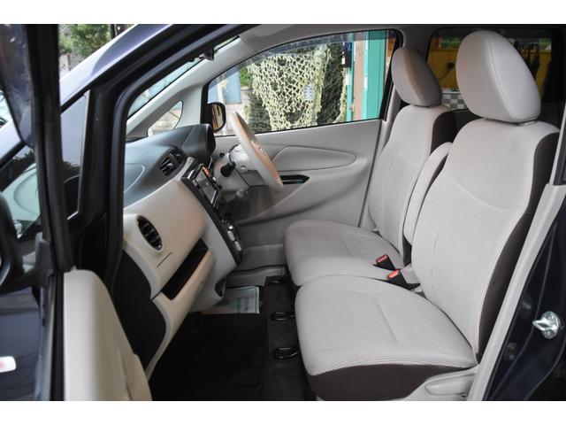 室内もクリーニング済みになります◎内装の状態も悪くありません♪是非とも現車確認お待ちしております！！