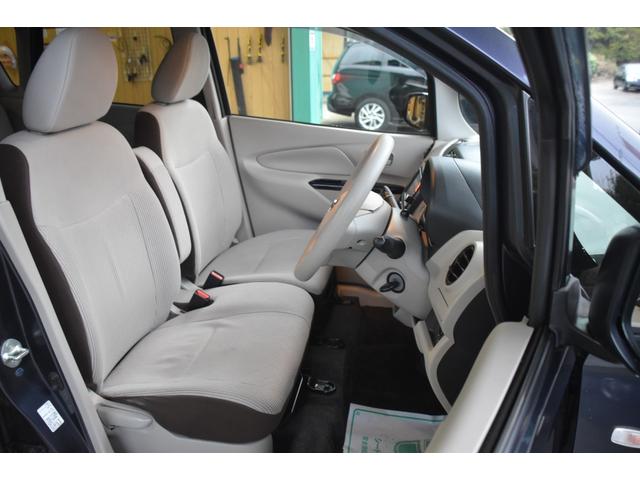 室内もクリーニング済みになります◎内装の状態も悪くありません♪是非とも現車確認お待ちしております！！