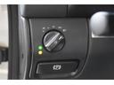 ＣＬＫ３２０カブリオレ　アバンギャルド　車検令和９年１月３０日　キーレス２　ＥＴＣ　走行６２０００キロ　マニュアルモード　クルーズコントロール　黒本革電動シート　シートヒーター　ＡＡＣ　タイミングチェーン（44枚目）