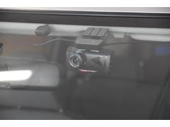 今や必須アイテムになりつつある前後ドライブレコーダーも装備されております◎オートエアコン＆両側パワースライドドア◎ 6