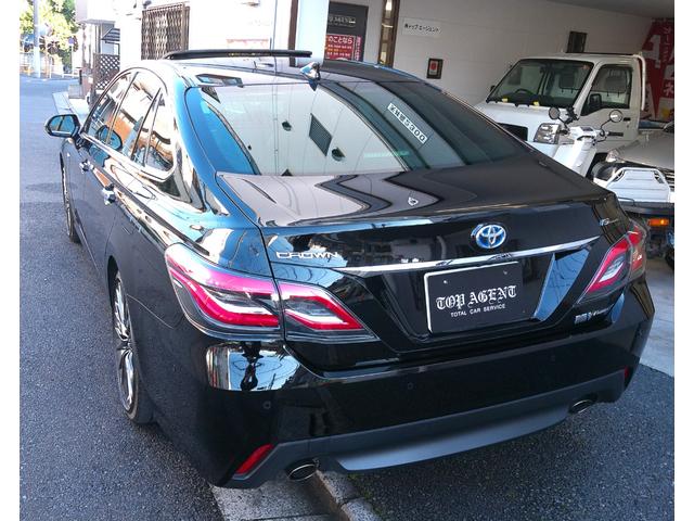 クラウンハイブリッド Ｇ－エグゼクティブ　Ｆｏｕｒ　マイコン制御チルト＆スライド電動ムーンルーフ　パーキングサポートブレーキ（後方歩行者）／リヤカメラディテクション　パノラミックビューモニター＆インテリジェントパーキングアシスト２（巻き込み警報機能付）（6枚目）