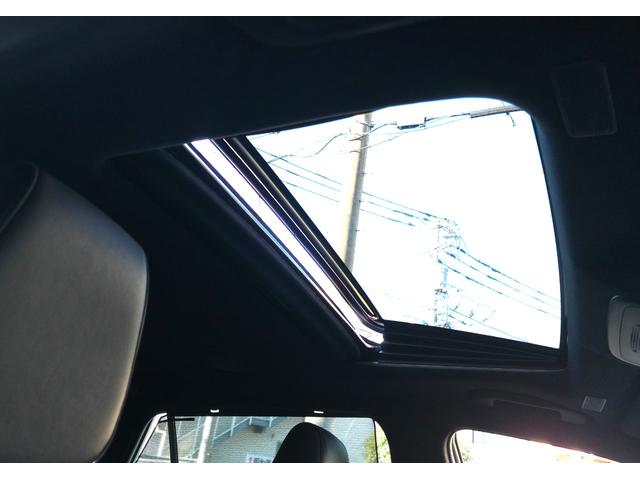 クラウンハイブリッド Ｇ－エグゼクティブ　Ｆｏｕｒ　マイコン制御チルト＆スライド電動ムーンルーフ　パーキングサポートブレーキ（後方歩行者）／リヤカメラディテクション　パノラミックビューモニター＆インテリジェントパーキングアシスト２（巻き込み警報機能付）（19枚目）