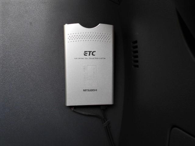 G 4WD 社外HDDナビ 純正18インチホイール ETC(19枚目)